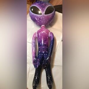 Martians-3' ft -inflatable party props-great for Halloween-pack of 6